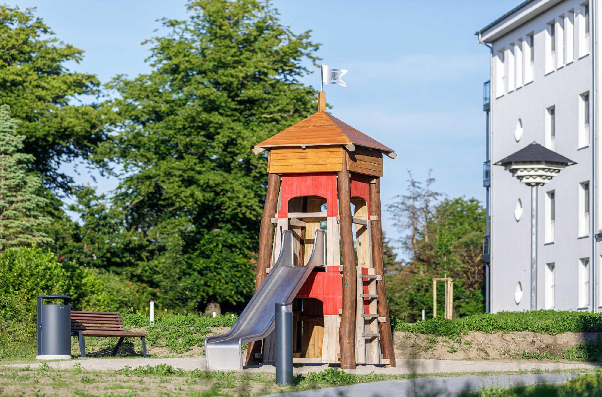 Seeschwalbe In Der Alten Seefahrtschule Wustrow  Exterior photo